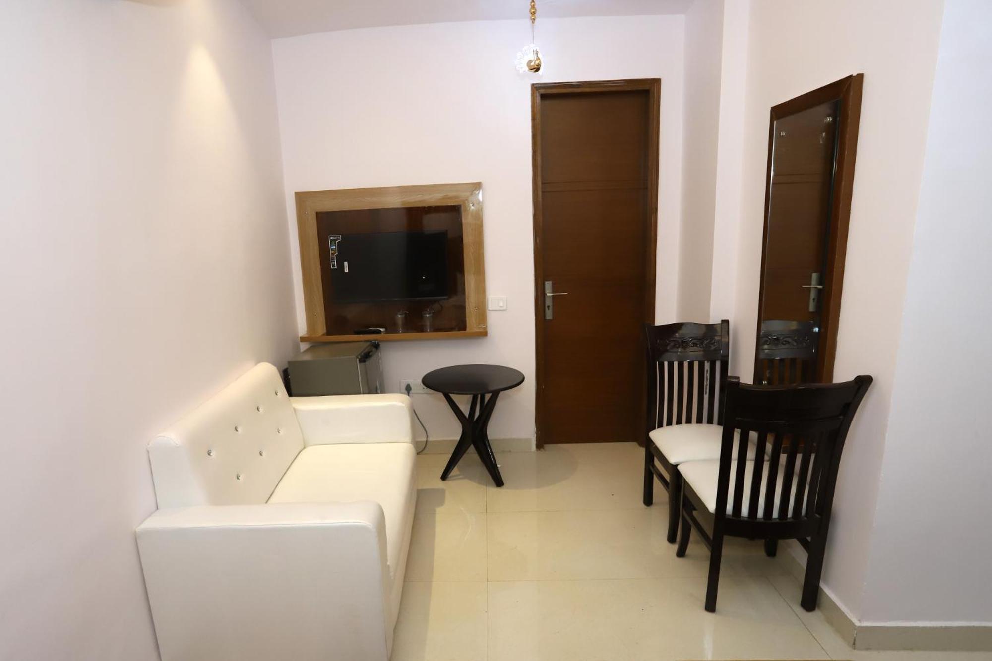 Vrindavan Guest House ニューデリー エクステリア 写真